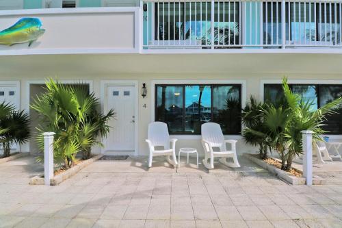 Sailfish Suites 3 - waterfront