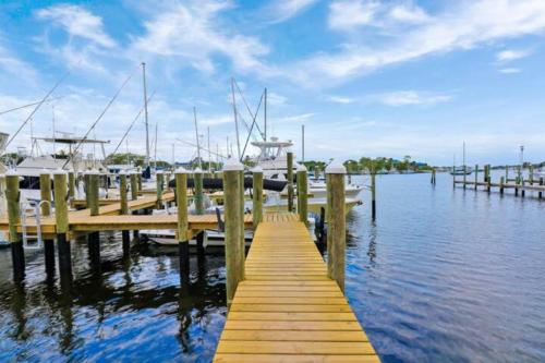 Sailfish Suites 3 - waterfront