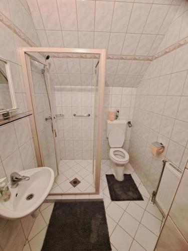Ágnes Pihenőház - image 8