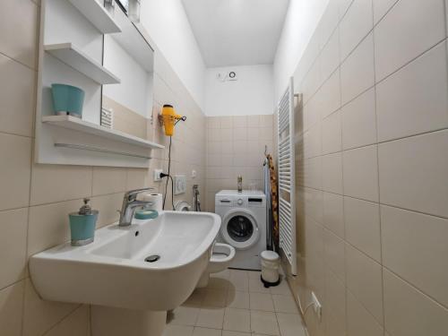 Goldmine Guest House 1 5