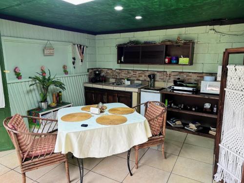 Hermosa Cabaña en Cartago! Cabaña Providencia! (Hermosa Cabana en Cartago! Cabana Providencia!) in 卡塔戈