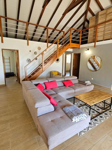 Villa Célyote - Haut de villa, vue mer, à 150m de la plage Anse Figuier (Villa Celyote - Haut de villa, vue mer, a 150m de la plage Anse Figuier) in Terre-de-Haut