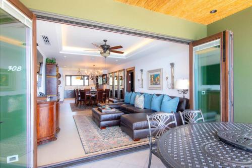 Tampilan eksterior, 360 Splendor 308A-Ocean View 2 Br -Breakfast Included! in Playa Flamingo