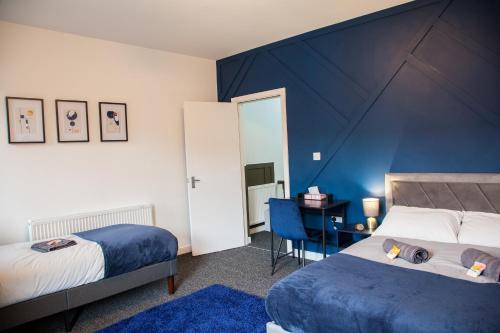 Entire Modern Home in Manchester and Near Peak District, Manchester (photo 7)
