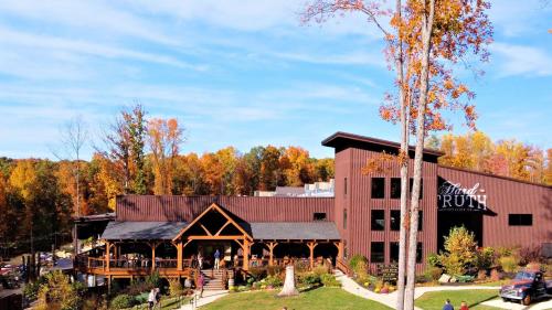 Lemon Ridge Lodge in Unionville, USA