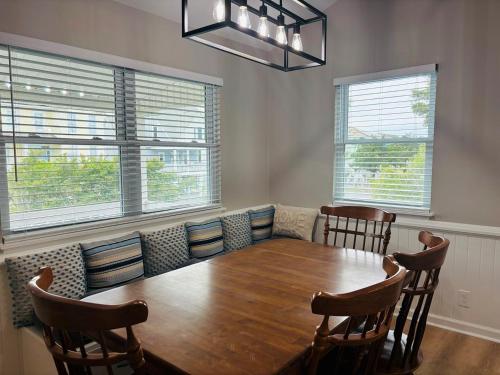 Buckeye's at the Beach Home - image 11