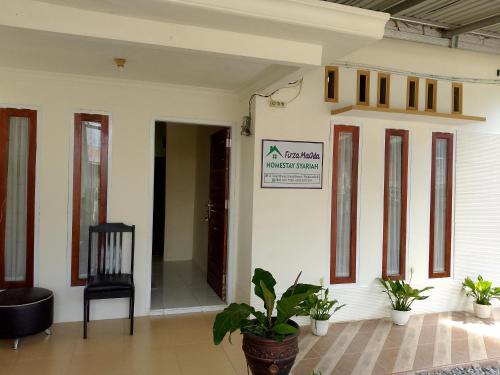 Firza Maqita Homestay Syariah in Payakumbuh