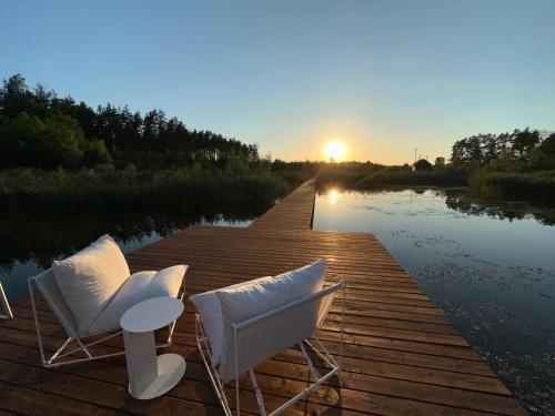 Domek nad stawem in 奧斯特魯夫馬佐維卡