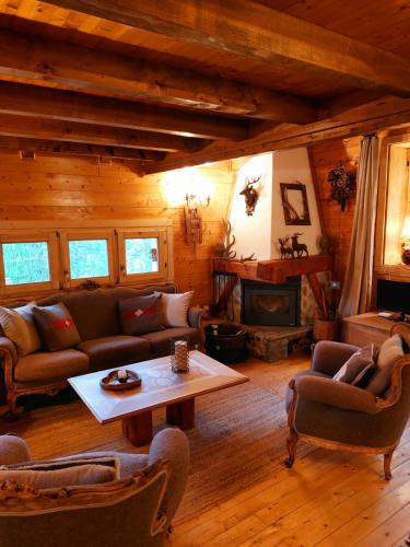 CHALET dei FIORI b&b - image 11