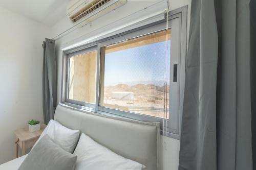 Eilat Spring Vacation-Amazing Pool