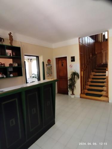 Hol, Start Panzio-Etterem in Hajduszoboszlo
