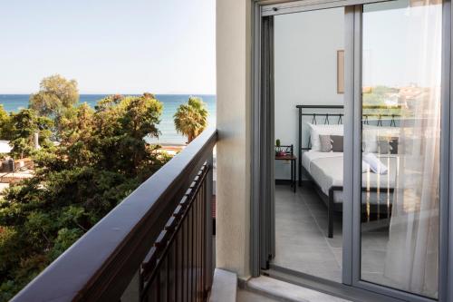 Oceanis Apartments 1