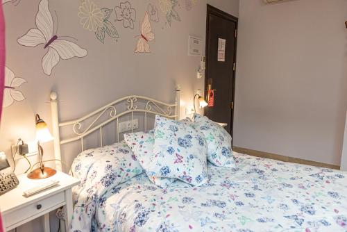 Hotel Las Rosas Room Type - Double or Twin Room with Private Bathroom