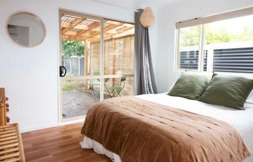 Cute one bedroom near Waterview in افونديل