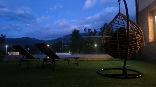 Apartamenty z tarasem blisko stoku by Four Seasons