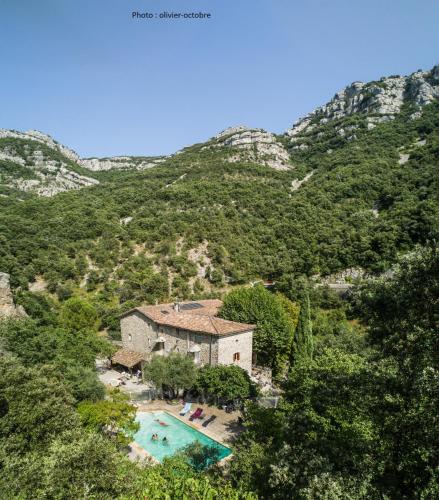 Viesnīcas āriene, Domaine de la Carriere in Sumene
