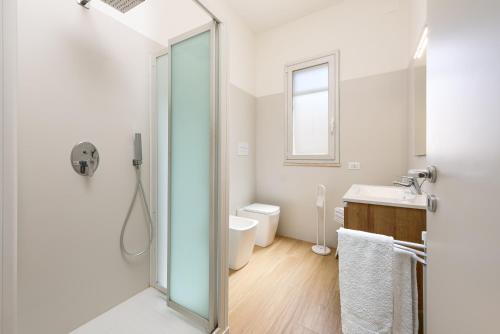 Apartment image 10