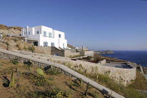 Bluebird Villas Villa Sunbird - image 2
