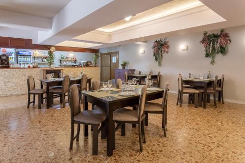 Hotel Hera - image 13