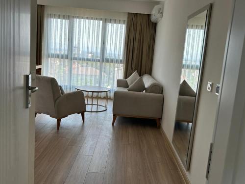 Petra Port Hotel - image 5