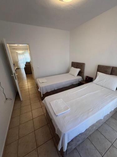 La Plage Family La Plage Family