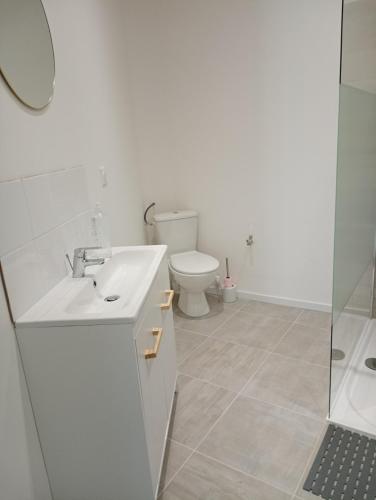 Appart proche toutes commodités (Appart proche toutes commodites) in Souvigny