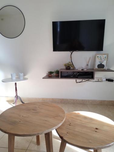 Golondrinas Suites, depto céntrico con ascensor y cochera (Golondrinas Suites, depto centrico con ascensor y cochera) in 坦迪爾