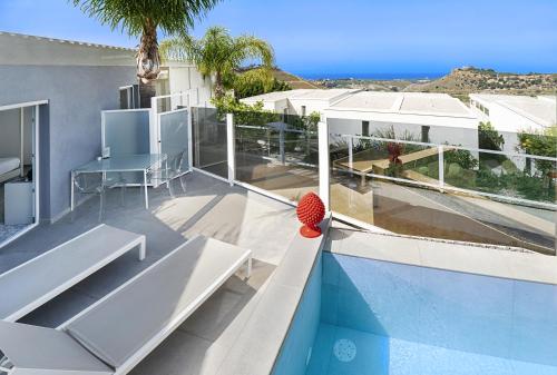Doric Boutique Hotel - image 3