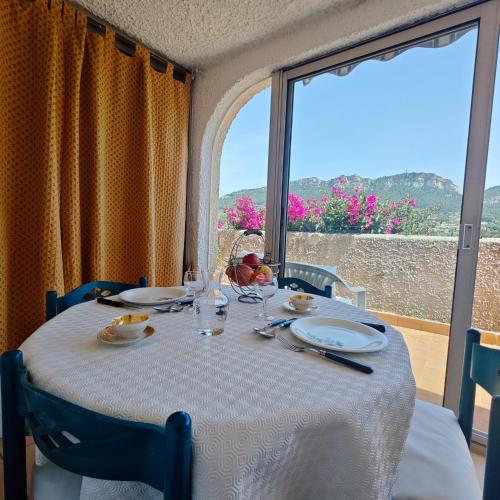 Удобства, Charmant T2 à cassis (Charmant T2 a cassis) in Касис