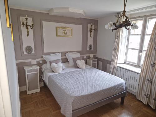 1 queen bed