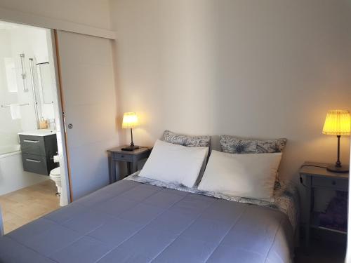 1 queen bed