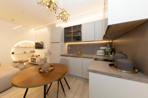 One-Bedroom Apartment image 10