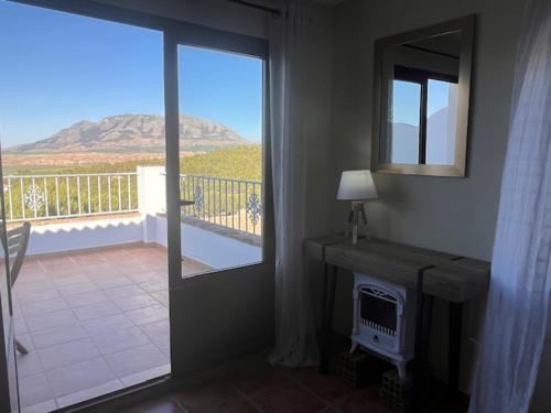 La Vista Del Lago - Lake Negratin View, Granada (fotografie 9)