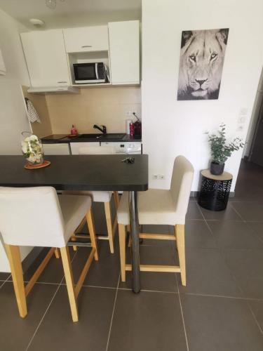 Appartement avec terrasse in La Pompignane