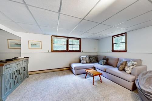 Falling Pines Falling Pines