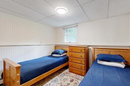 Falling Pines Falling Pines