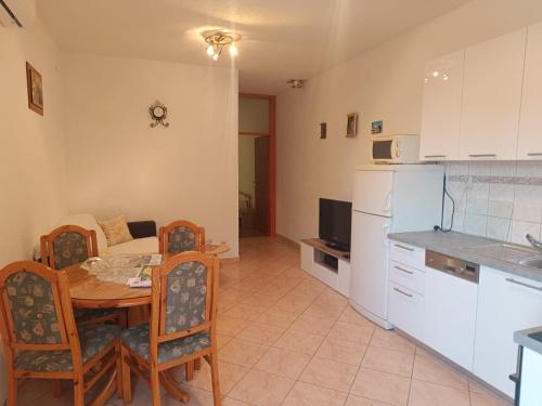 Apartman Oli in Bast