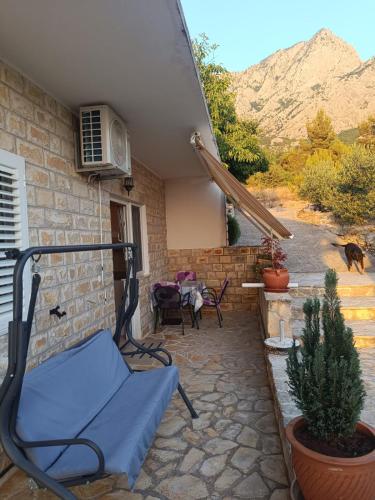 Apartman Oli in Bast