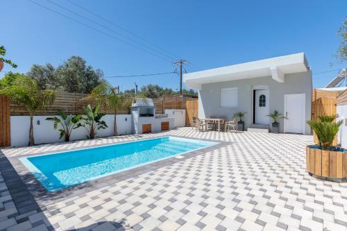 Alamia Suites Alamia Suites