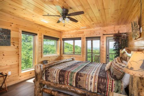 Hidden Heaven by Stony Brook Cabins in Oldham (TN)