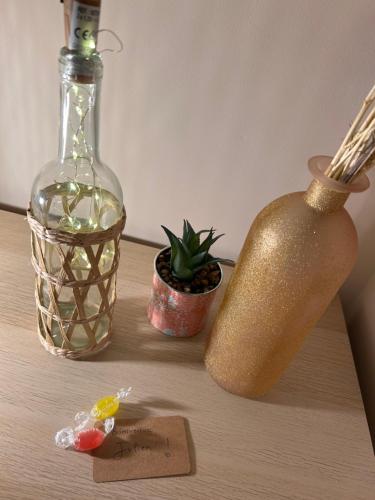 Cosy studio neuf avec balcon in ลาเซา