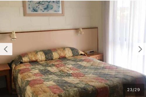 1 queen bed