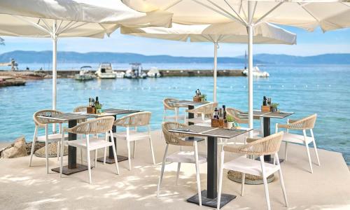 Aminess Atea Camping Resort Mobile Homes (ex Camping Njivice) - image 8