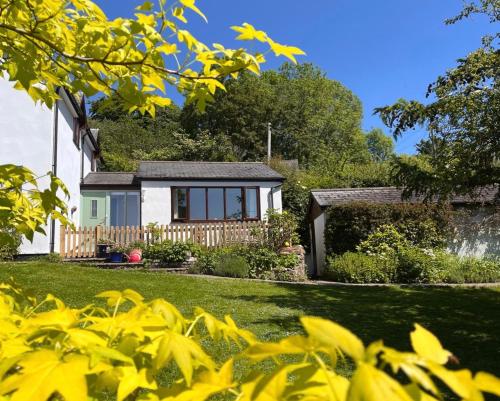 Aed, Sunnyside Guest Suite Ross on Wye The Wye Valley Forest of Dean in Goodrich