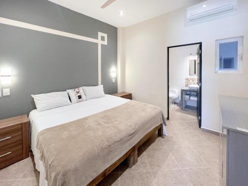 Best Location, Pristine, Secure, Newly Renovated in Sayulita, Mexico