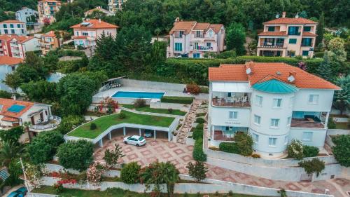 Villa Calista, Ičići
