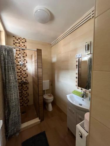 Tahiti Garden Apartman - image 10