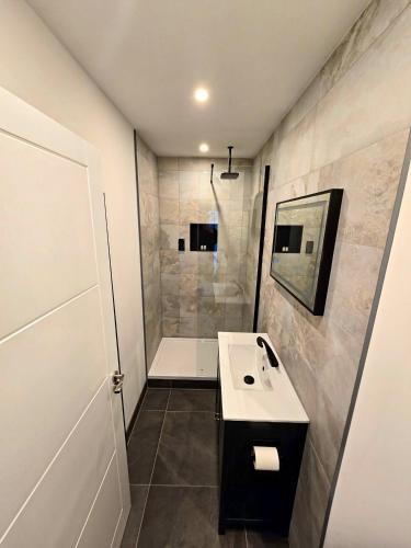 Premier 2 - Stunning Suite with Breathtaking Seaside Views - Tap to explore photos