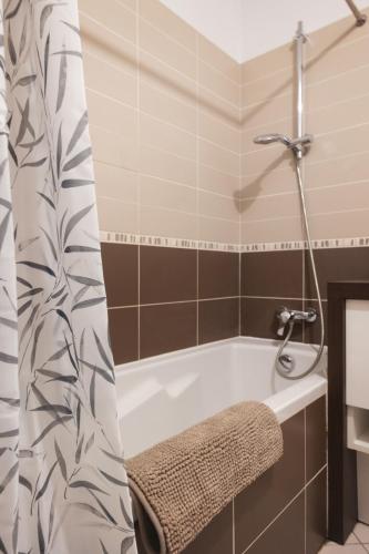 Appartement le Joliot Curie 4-6 pers à Lyon - Eurexpo - LDLC - EQUITALYON, Lyon (zdjęcie 10)