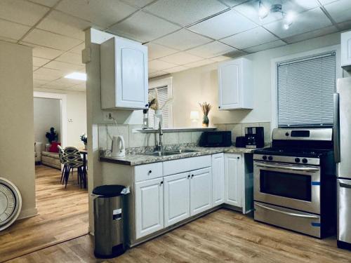 Niagra Falls - 3 Bedroom Apartment in Niagara Falls, USA